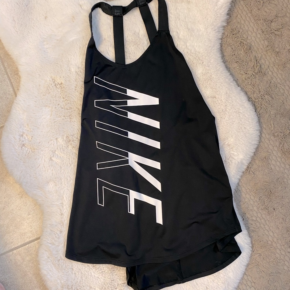❗️3/15 Sale❗️Nike athletic tank